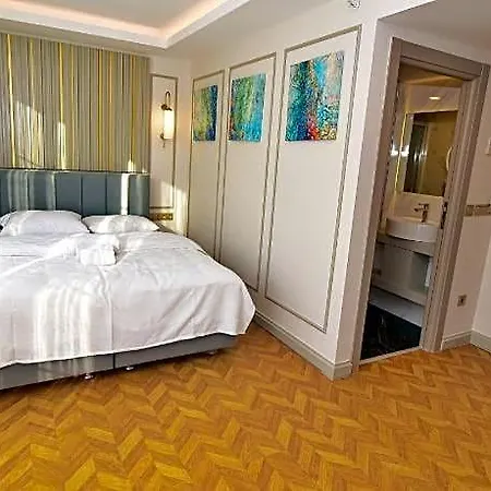 Serai Otel 4*