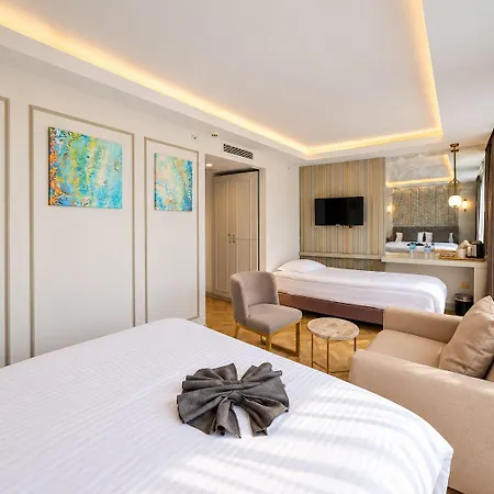 Serai Отель 4*