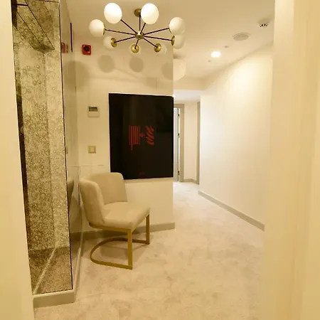 Szálloda Serai 4*